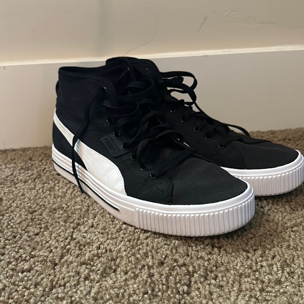 Hi-Top Puma Shoes